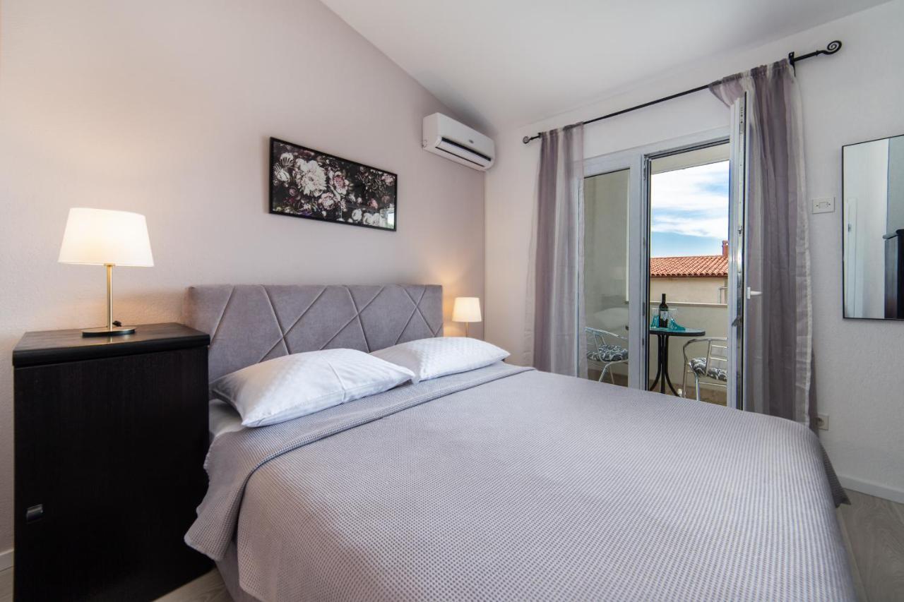 באסקה וודה Apartments Divna מראה חיצוני תמונה