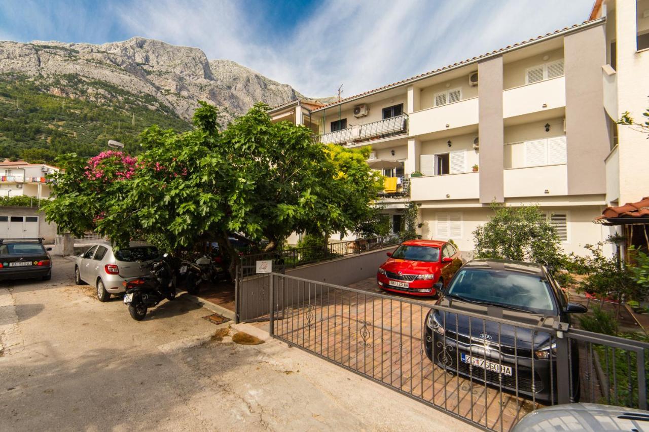 באסקה וודה Apartments Divna מראה חיצוני תמונה