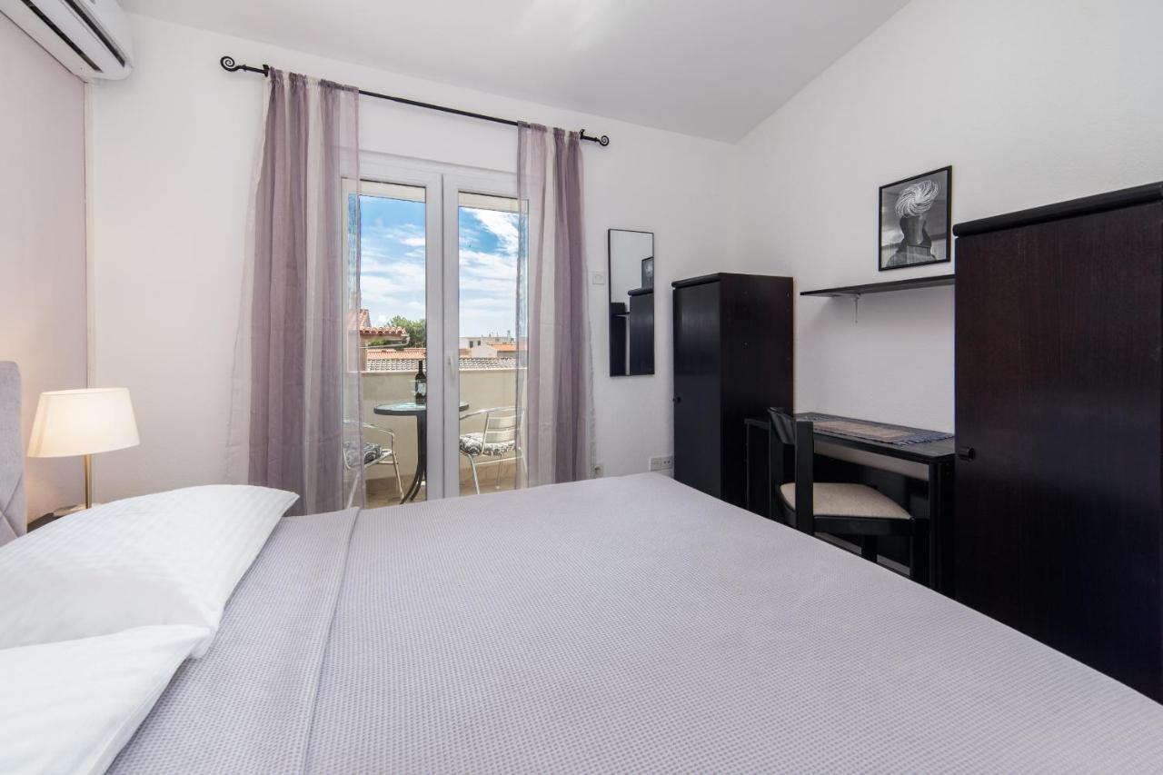 באסקה וודה Apartments Divna מראה חיצוני תמונה
