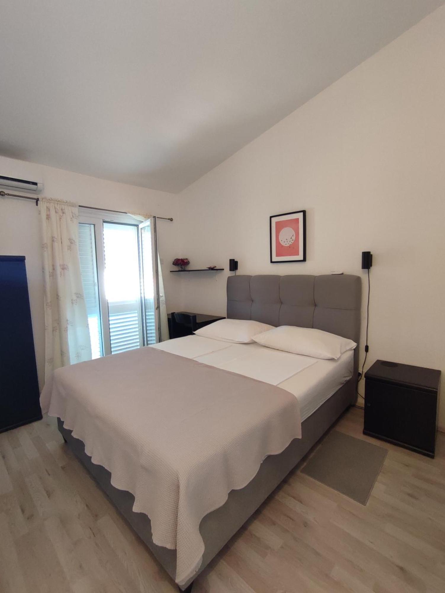 באסקה וודה Apartments Divna מראה חיצוני תמונה