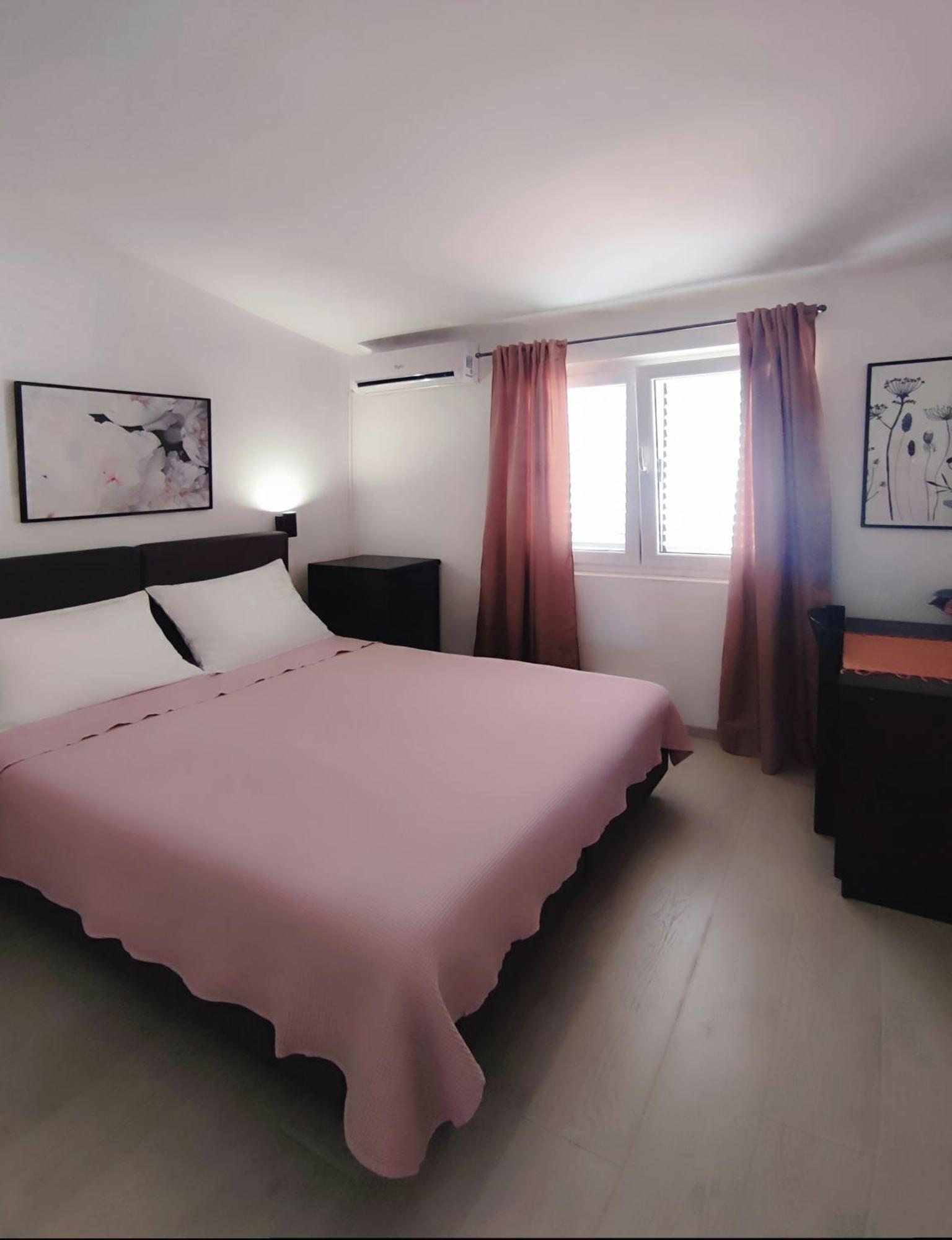 באסקה וודה Apartments Divna מראה חיצוני תמונה